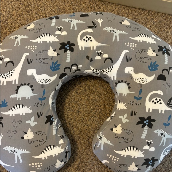 Boppy nursing pillow - Picture 2 of 5